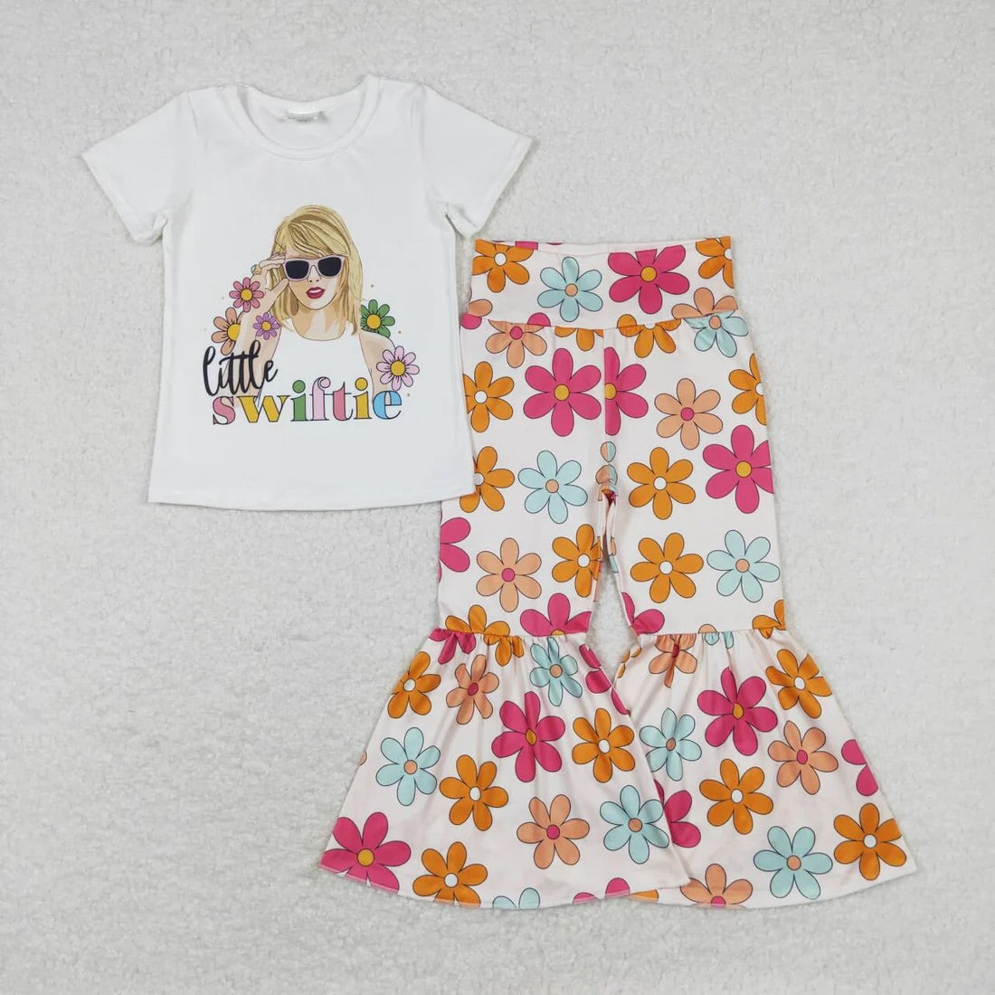 Little Swiftie Floral Bell Set